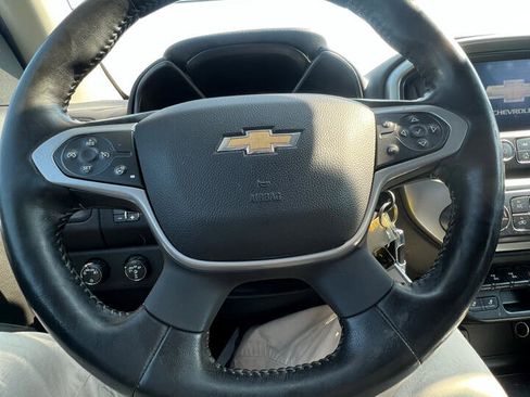 Used 2019 Chevrolet Colorado ZR2 image 17