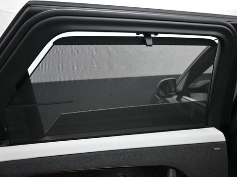 Used 2025 Land Rover Range Rover Sport Autobiography image 24