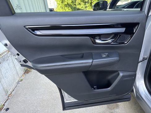 Used 2023 Honda CR-V EX-L image 11