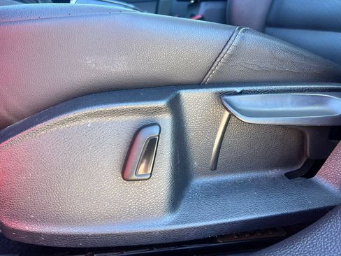 Used 2015 Volkswagen Golf SE w/ Lighting Package FWD image 11