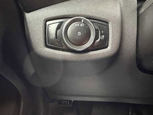 Used 2016 Ford Transit Connect XL image 22