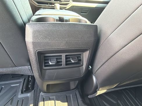 Used 2026 Chevrolet Colorado Trail Boss AWD/4WD image 15
