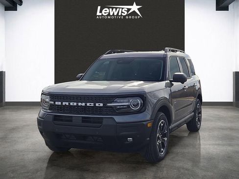 New 2025 Ford Bronco Sport Outer Banks w/ Outer Banks Tech Package+ AWD/4WD image 1