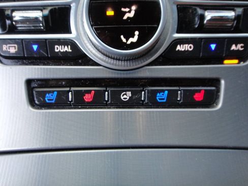 Used 2017 Lincoln MKZ Black Label FWD image 11