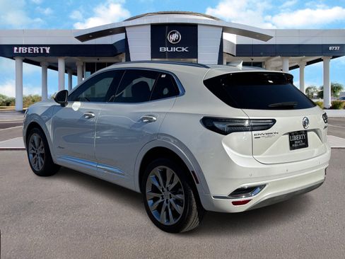 Used 2023 Buick Envision Avenir image 5