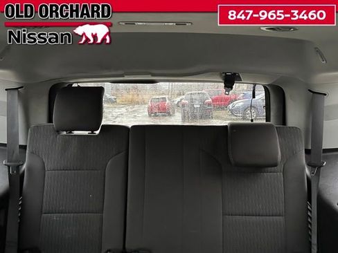 Used 2019 GMC Yukon SLE w/ SLE Value Package image 16