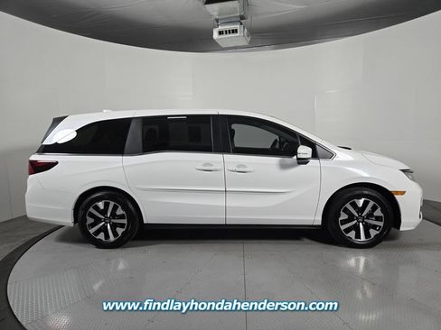 Certified 2026 Honda Odyssey EX-L image 7
