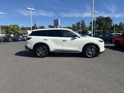 Used 2025 INFINITI QX60 Sensory w/ Vision Package AWD/4WD image 9
