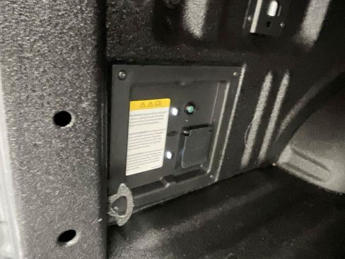 Certified 2024 Ford F150 Platinum w/ Equipment Group 702A High AWD/4WD image 35
