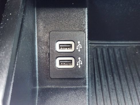 Used 2019 Ford F150 Lariat AWD/4WD image 24