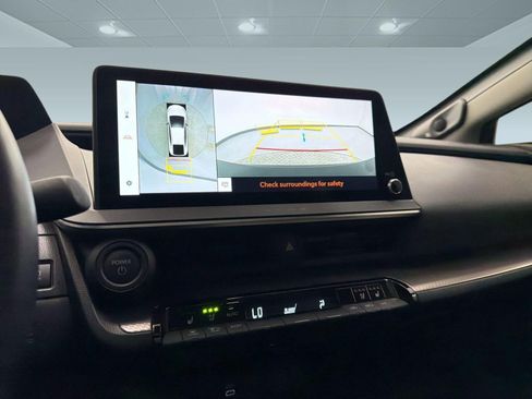 Used 2024 Toyota Prius Limited w/ Limited Premium Package image 21