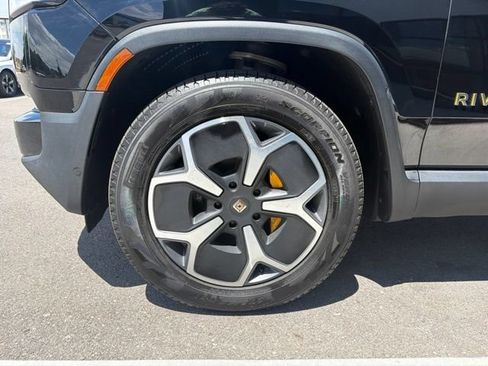 Used 2023 Rivian R1S Adventure AWD/4WD image 4