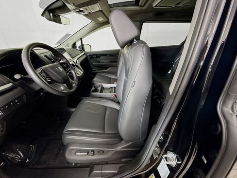 Used 2024 Honda Odyssey Touring image 26
