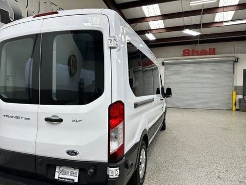 Used 2017 Ford Transit 350 XLT RWD image 38