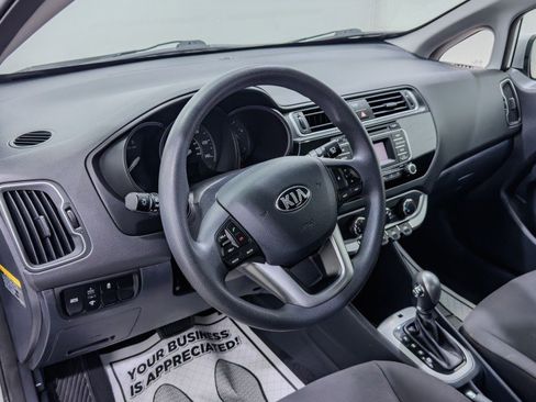 Used 2016 Kia Rio LX image 12