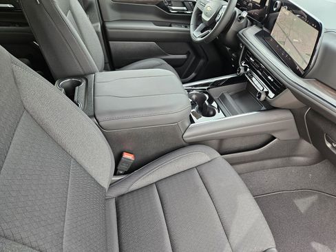 New 2026 Chevrolet Tahoe LS image 10