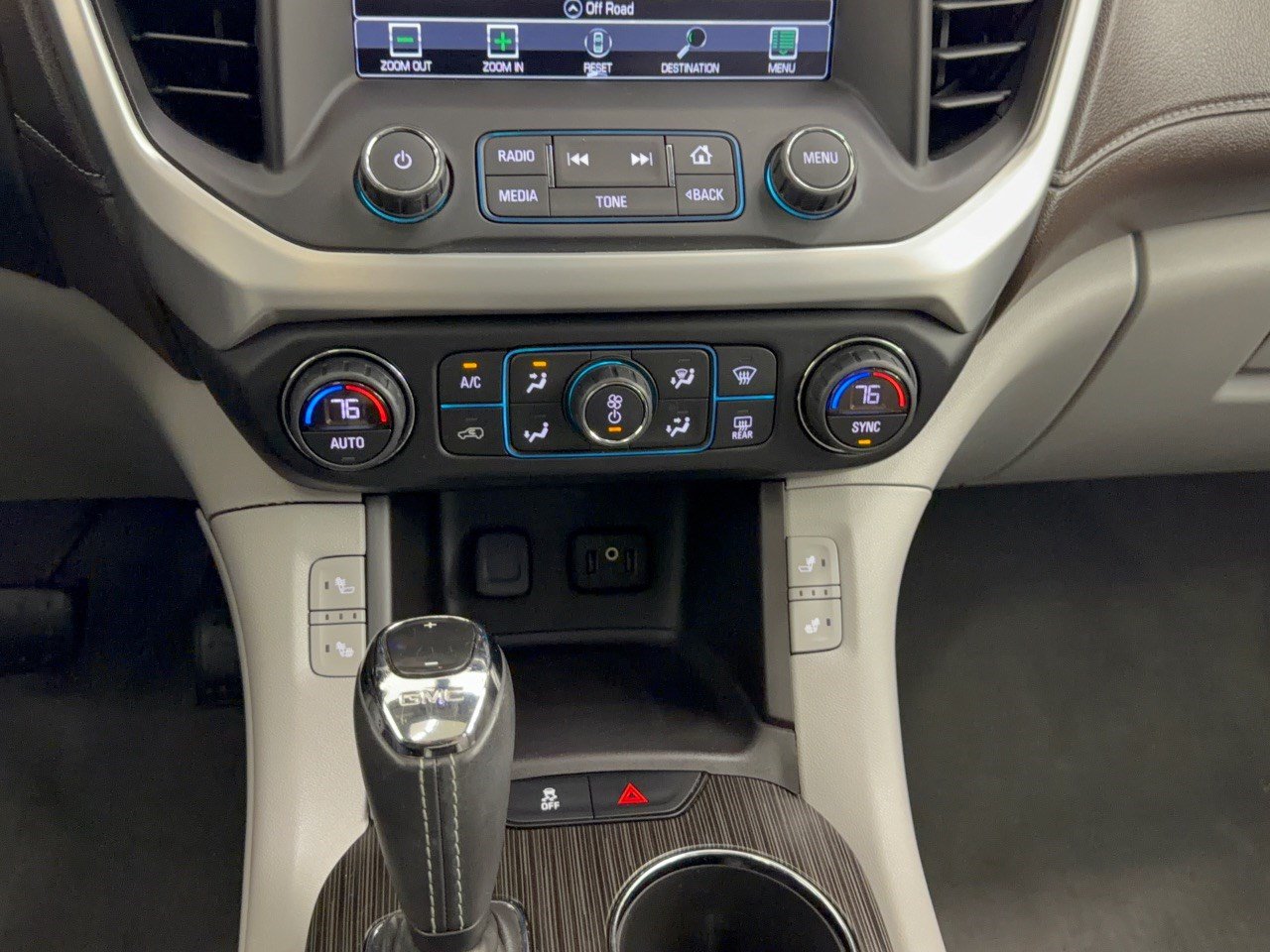Used 2017 GMC Acadia SLT FWD image 22