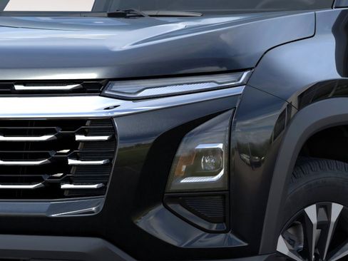 New 2026 Chevrolet Equinox LT image 10