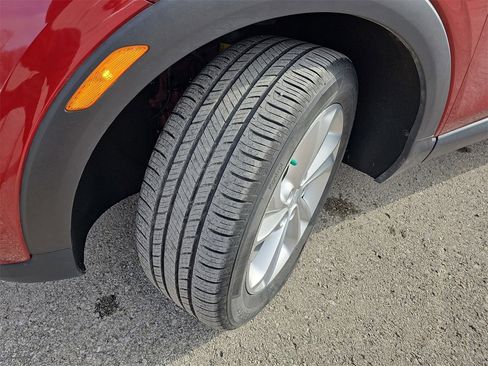 Certified 2023 Buick Encore GX Preferred w/ Cold Weather Comfort Package image 30