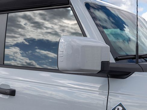 New 2026 Ford Bronco Outer Banks AWD/4WD image 13