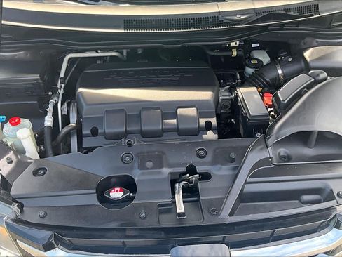 Used 2016 Honda Odyssey SE image 31