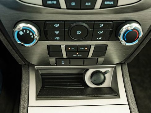Used 2010 Ford Fusion SE FWD image 33