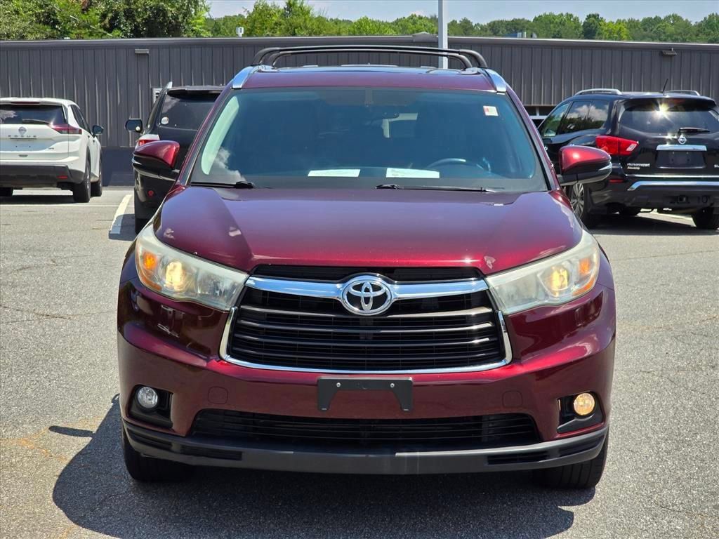 Used 2016 Toyota Highlander XLE AWD/4WD image 22