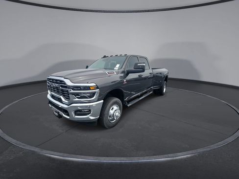 New 2026 RAM 3500 Tradesman AWD/4WD image 3
