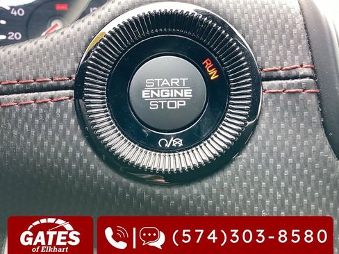 Used 2025 Jeep Compass Trailhawk AWD/4WD image 20