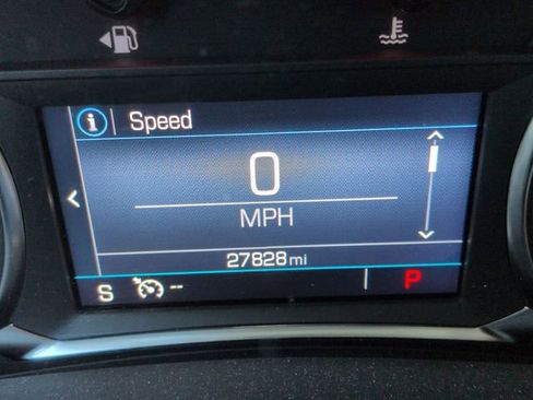 Used 2023 GMC Terrain SLE w/ Driver Convenience Package image 14