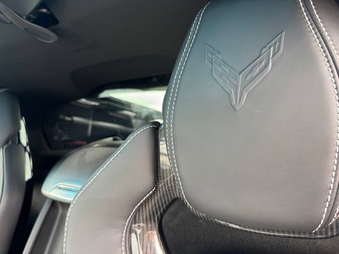 Used 2024 Chevrolet Corvette Stingray Preferred Cpe w/ Z51 Performance Package RWD image 28