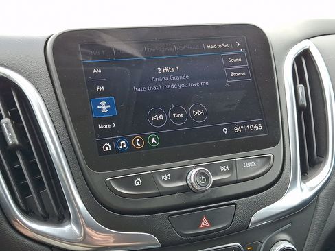 Used 2021 Chevrolet Equinox LT AWD/4WD image 19