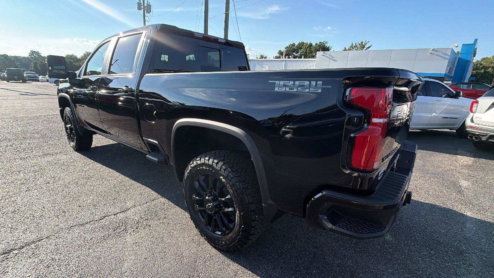 New 2026 Chevrolet Silverado 2500 LT w/ Trail Boss Package AWD/4WD image 10