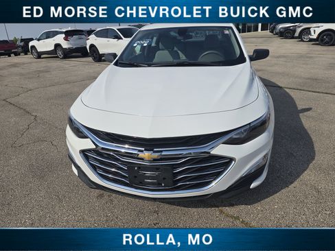 Certified 2022 Chevrolet Malibu LS FWD image 8