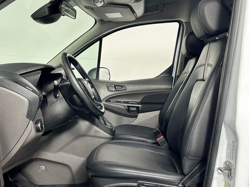 Used 2019 Ford Transit Connect XL image 24