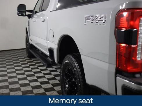 New 2026 Ford F350 Lariat w/ Black Appearance Package AWD/4WD image 28