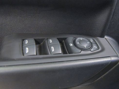 Used 2023 Chevrolet Silverado 1500 Custom image 15