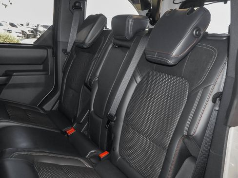 Certified 2026 Ford Bronco Raptor AWD/4WD image 37