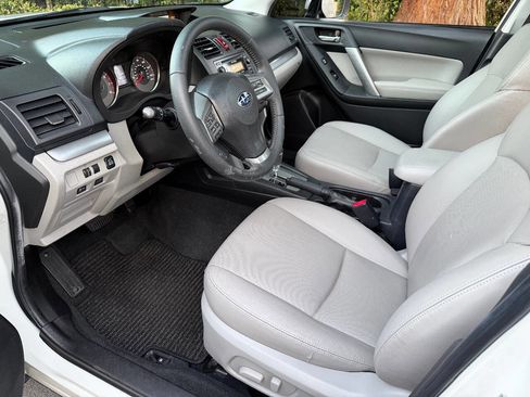 Used 2014 Subaru Forester 2.5i Limited w/ Popular Package #2 image 12