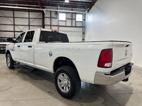 Used 2016 RAM 2500 Tradesman w/ Chrome Appearance Group AWD/4WD image 10