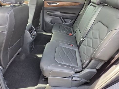 New 2026 Volkswagen Atlas SE FWD image 7