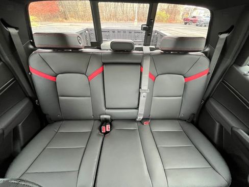 New 2026 Chevrolet Colorado Z71 w/ Z71 Convenience Package 2 image 14