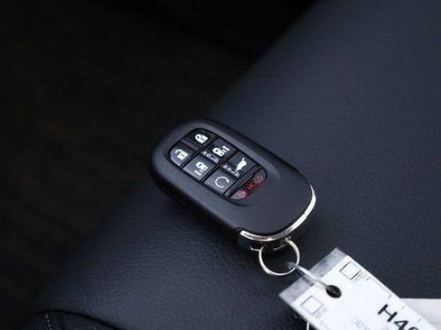 New 2026 Honda Odyssey Touring image 40