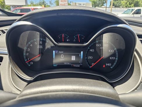 Used 2017 Chevrolet Impala Premier w/ Enhanced Convenience Package FWD image 41