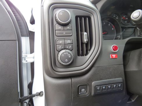 New 2025 Chevrolet Silverado 3500 W/T w/ WT Convenience Package AWD/4WD image 15