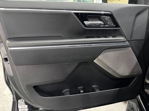 Used 2026 GMC Sierra EV Denali AWD/4WD image 10
