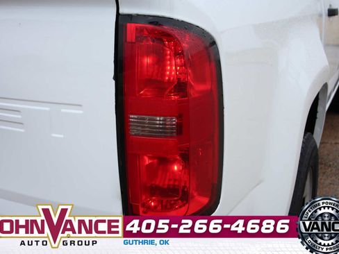 Used 2022 Chevrolet Colorado W/T w/ WT Convenience Package image 11