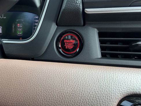 New 2026 Honda Pilot Touring image 38