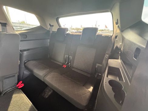 Used 2018 Volkswagen Atlas S image 17