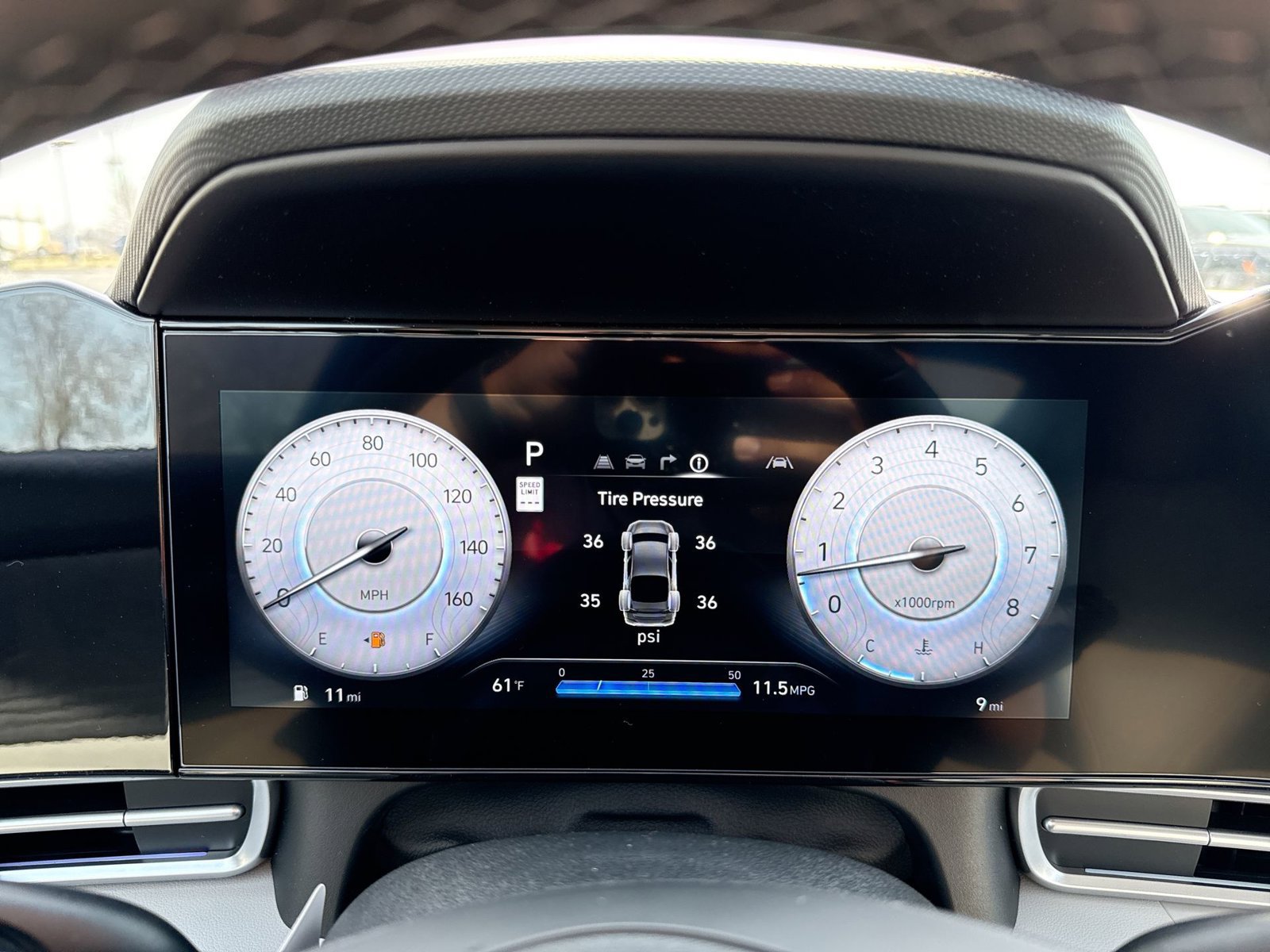 Certified 2026 Hyundai Elantra Limited FWD image 18